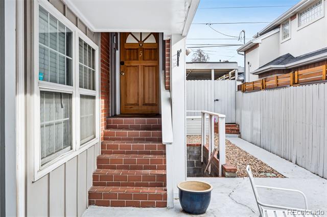 160 Jackson Street Unit: 5