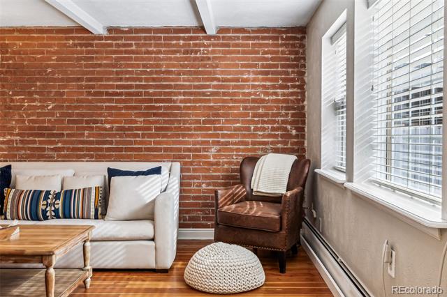 160 Jackson Street Unit: 5