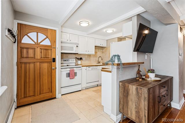 160 Jackson Street Unit: 5