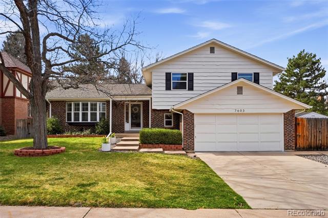 7603 S Madison Circle