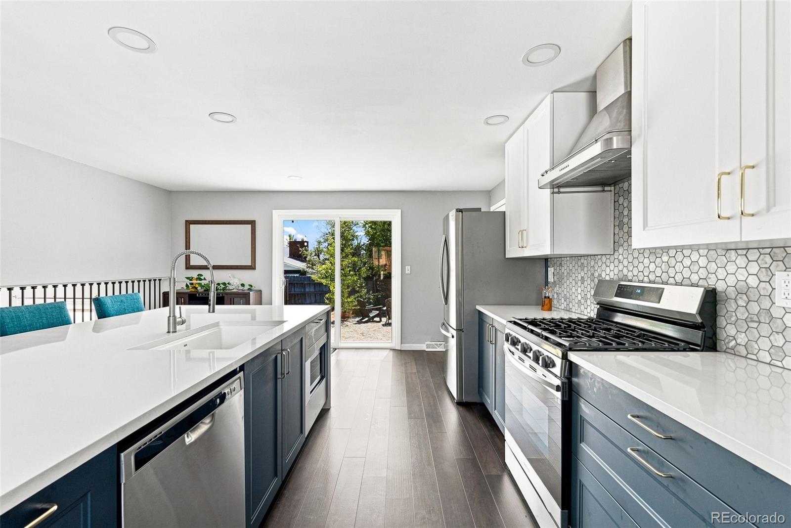 5008 W 71st Court