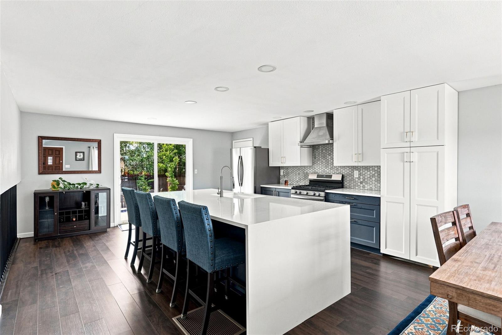 5008 W 71st Court
