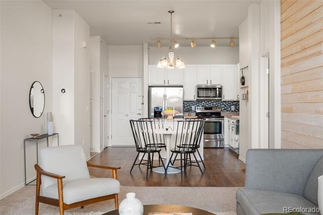 8420 Canyon Rim Trail Unit: 305