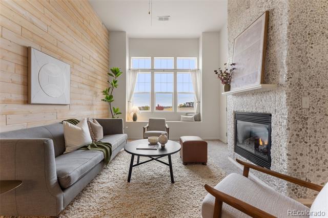 8420 Canyon Rim Trail Unit: 305