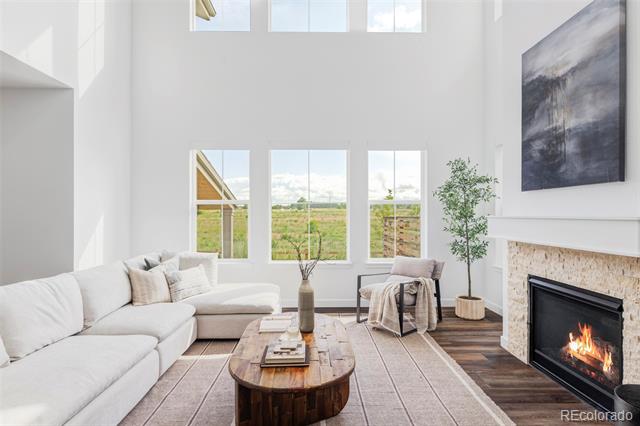 740 Meadowlark Drive