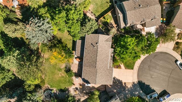 5807 E Long Place
