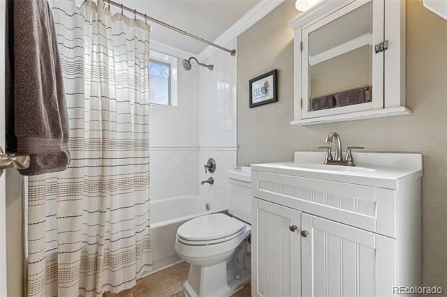 10 N Ogden Street Unit: 101