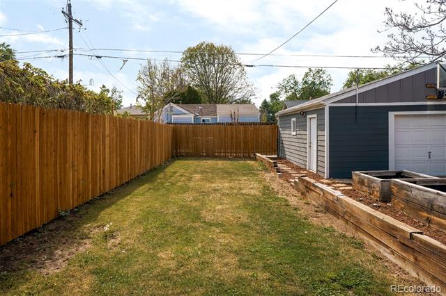 61 S Hooker Street