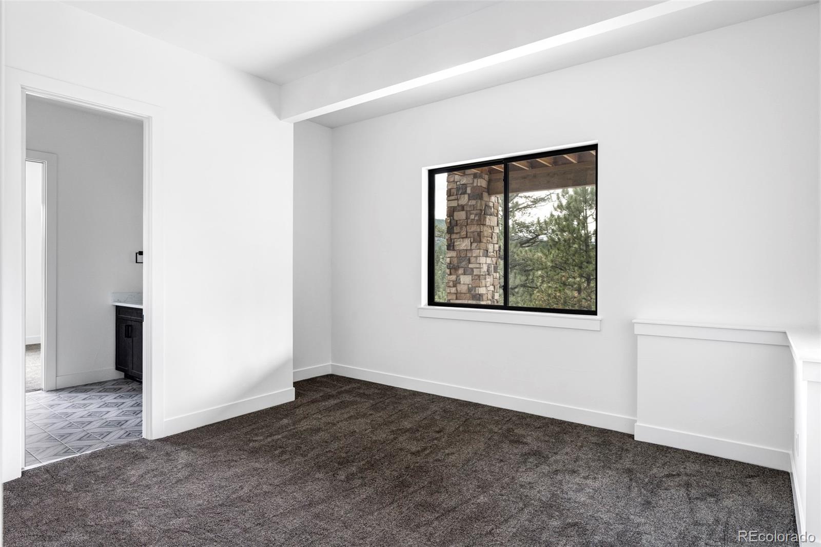 5197 Mountain Vista Lane