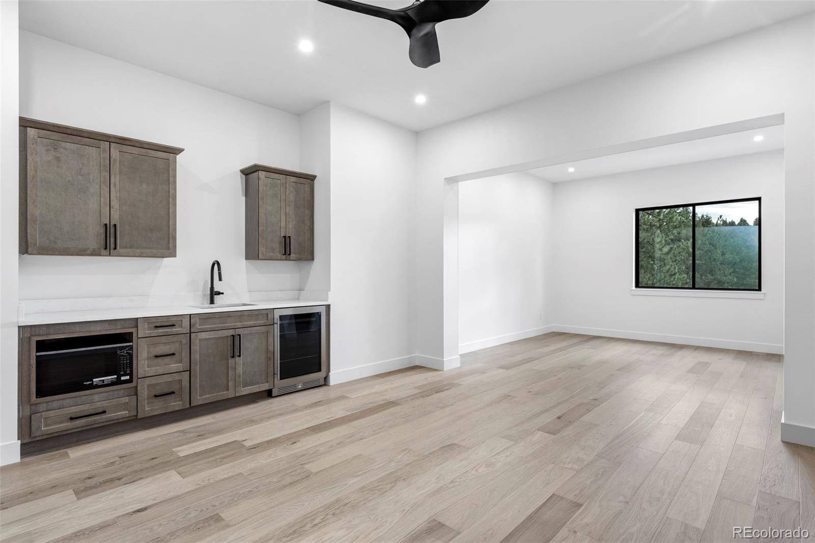 5197 Mountain Vista Lane
