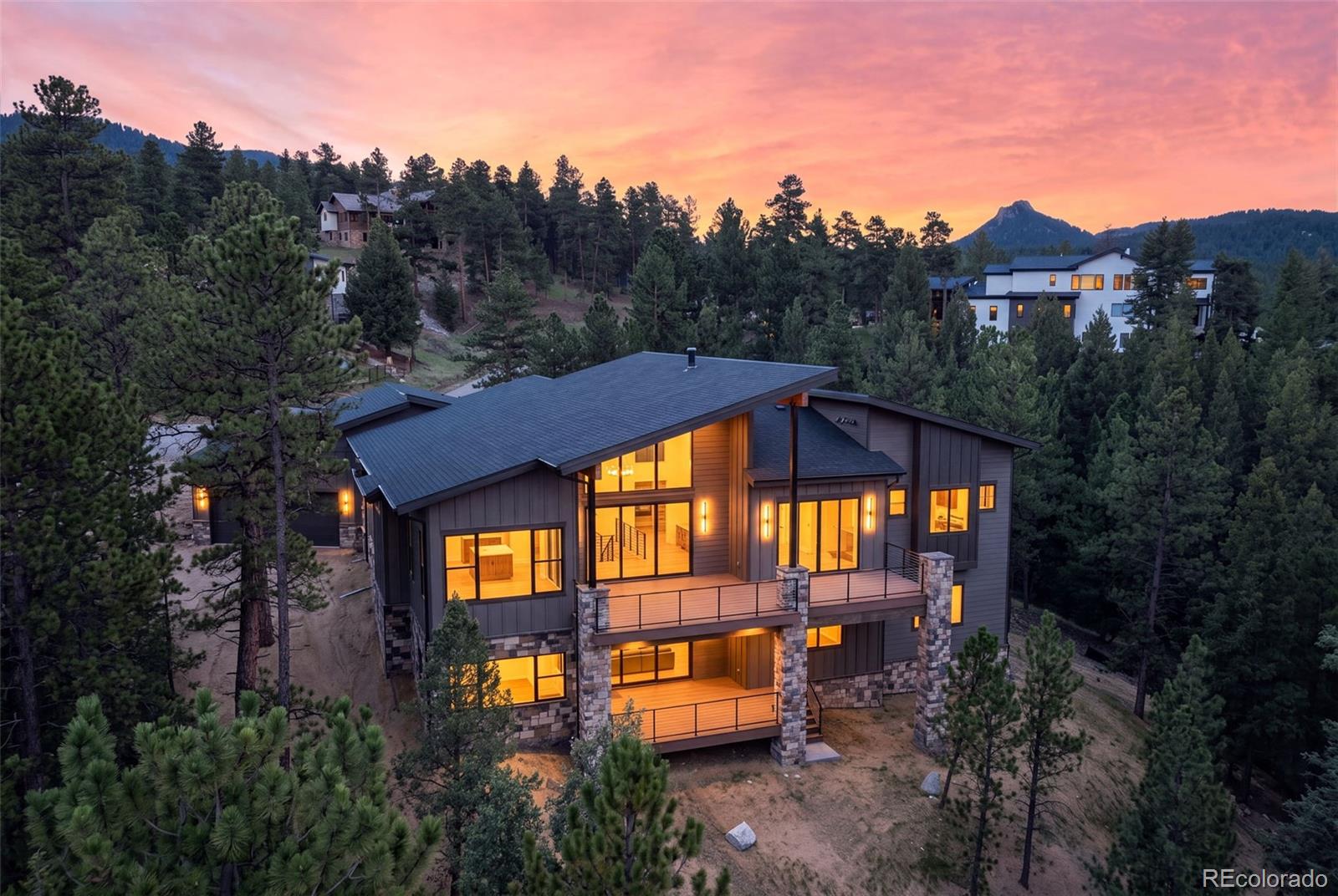 5197 Mountain Vista Lane