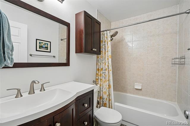 9521 Joyce Lane