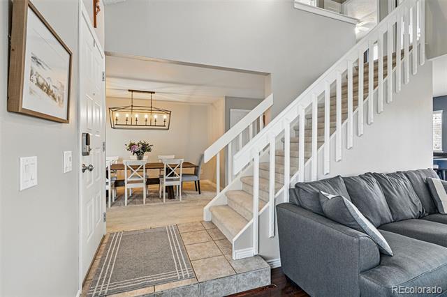 9521 Joyce Lane