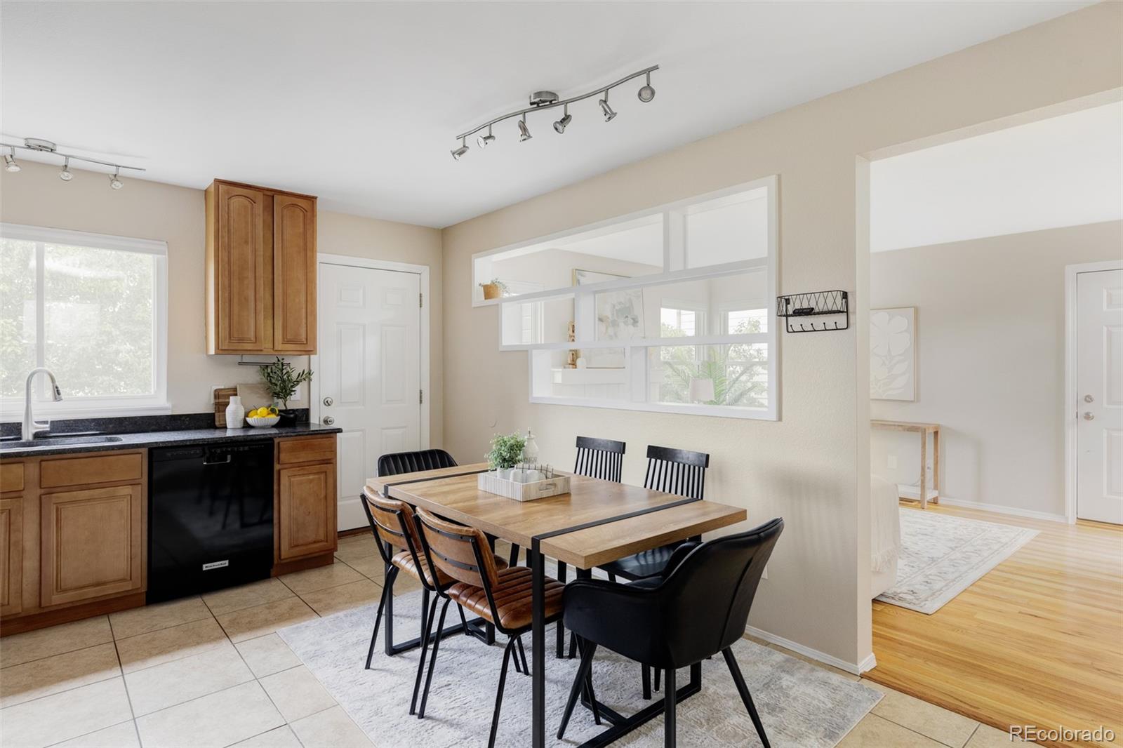 9504 Pendleton Drive