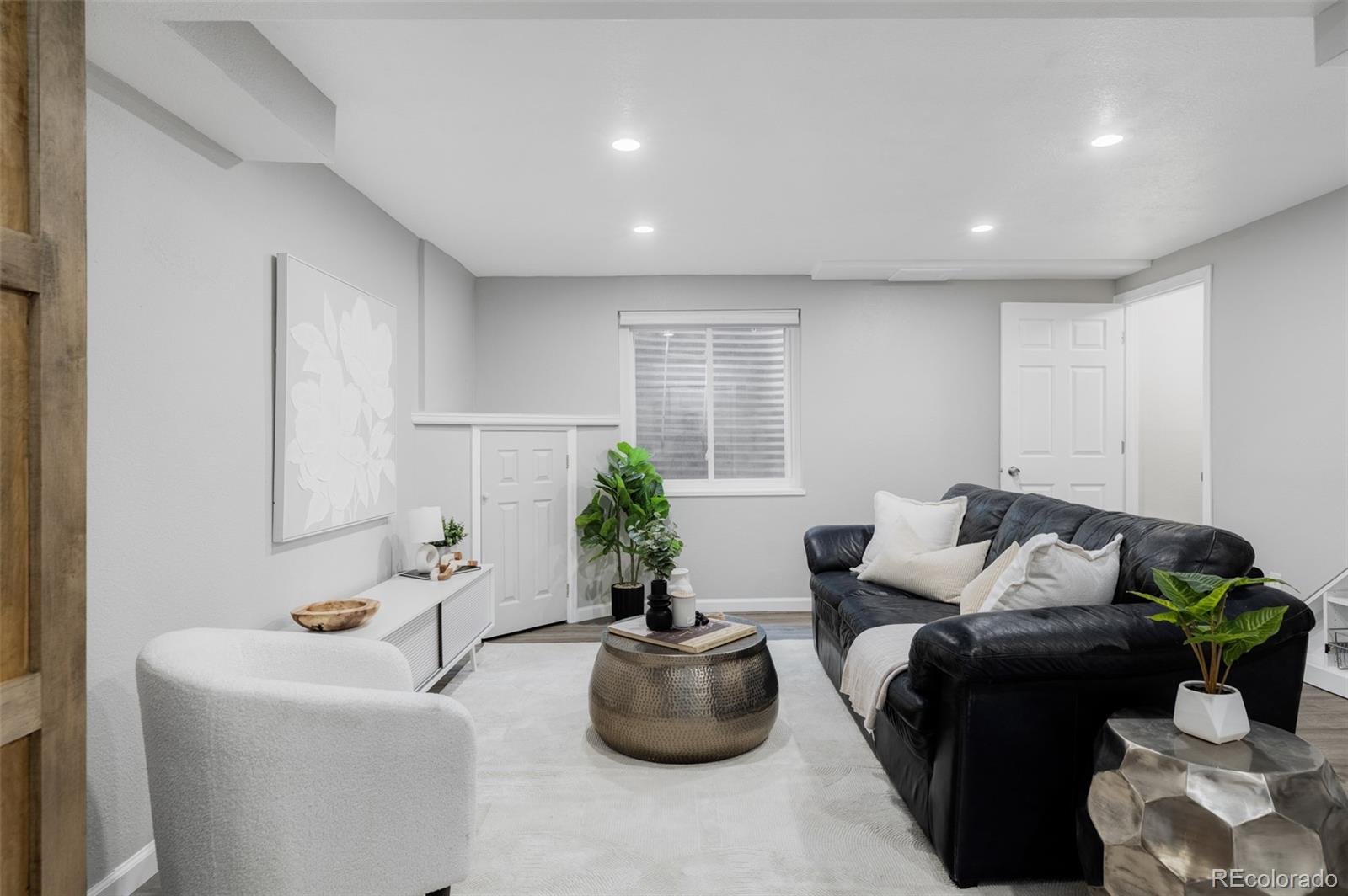 9504 Pendleton Drive