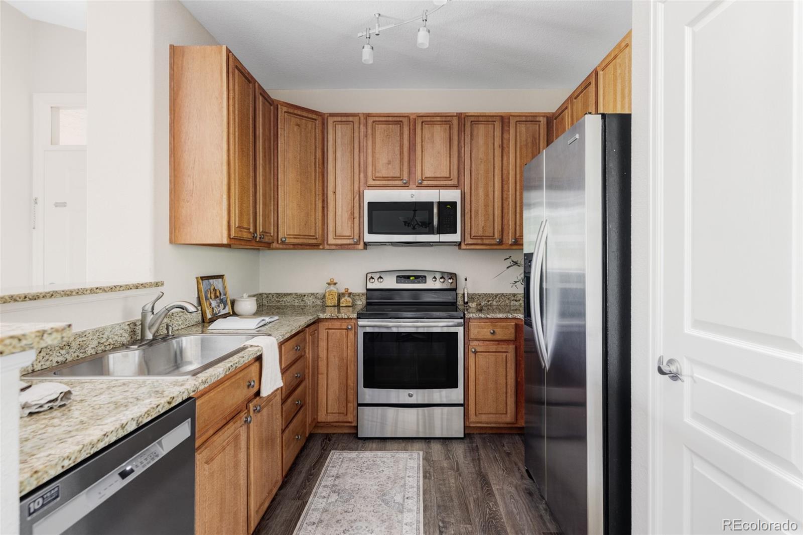 10331 W Girton Drive Unit: 204