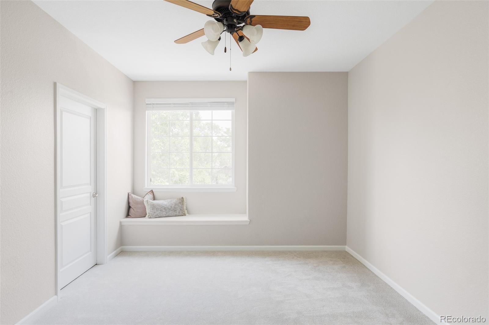 10331 W Girton Drive Unit: 204