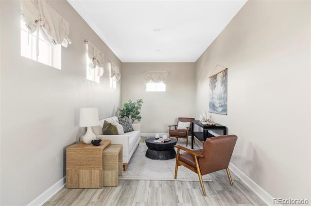 16075 E 109th Place