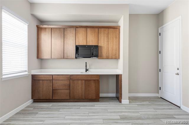 16075 E 109th Place