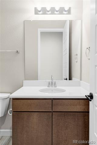 16075 E 109th Place