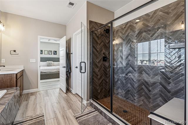 16075 E 109th Place