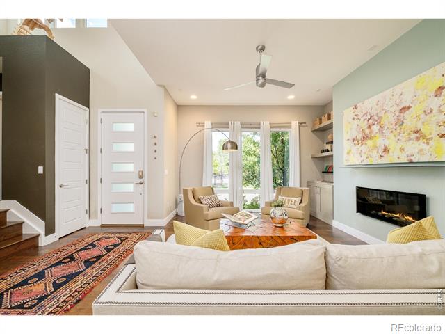 9138 E 35th Place