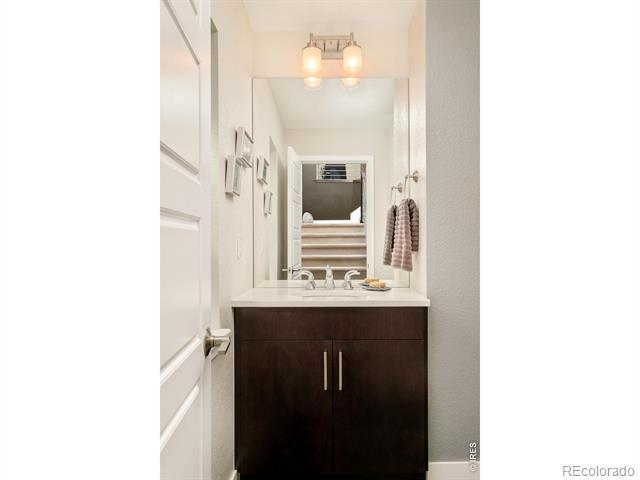 9138 E 35th Place