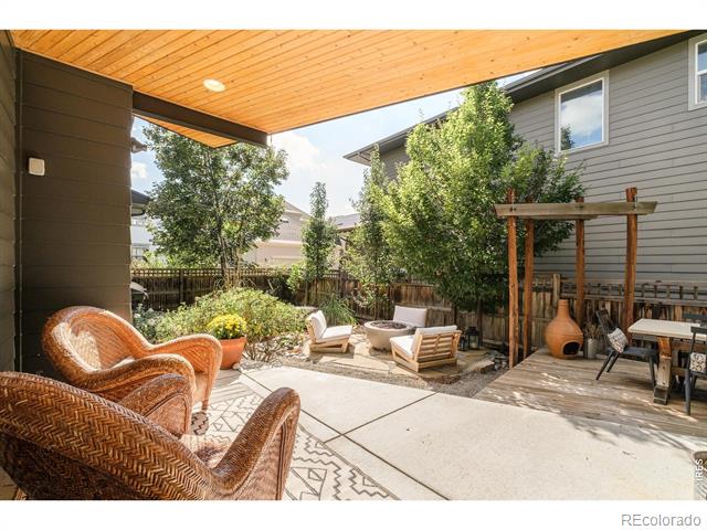 9138 E 35th Place