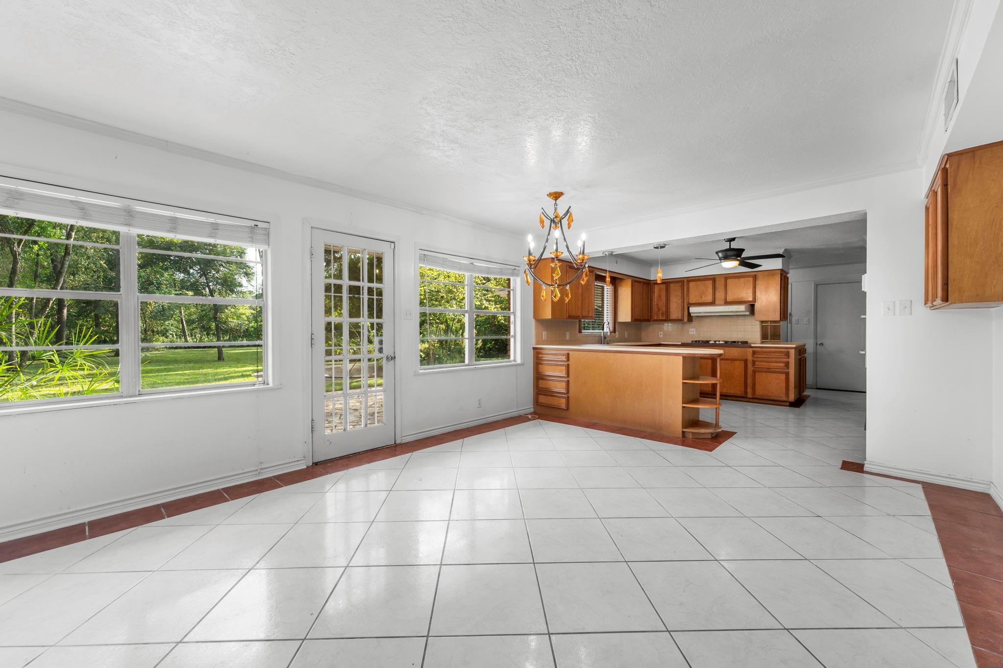 9821 Shadow Wood Drive