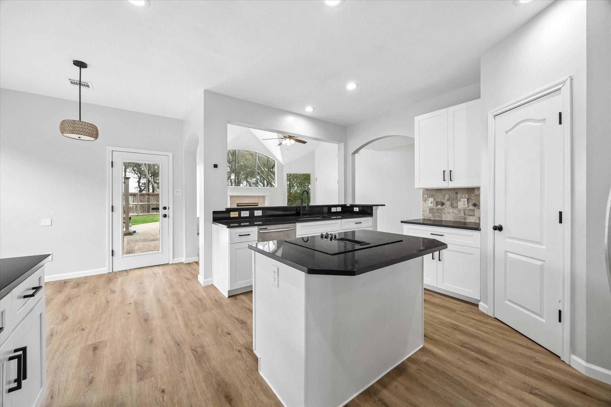 18042 Somerset Knolls