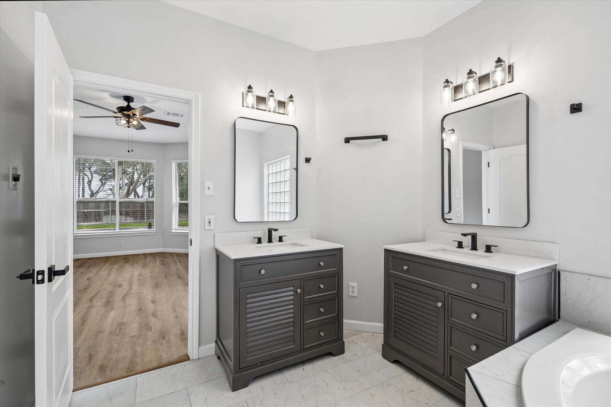 18042 Somerset Knolls