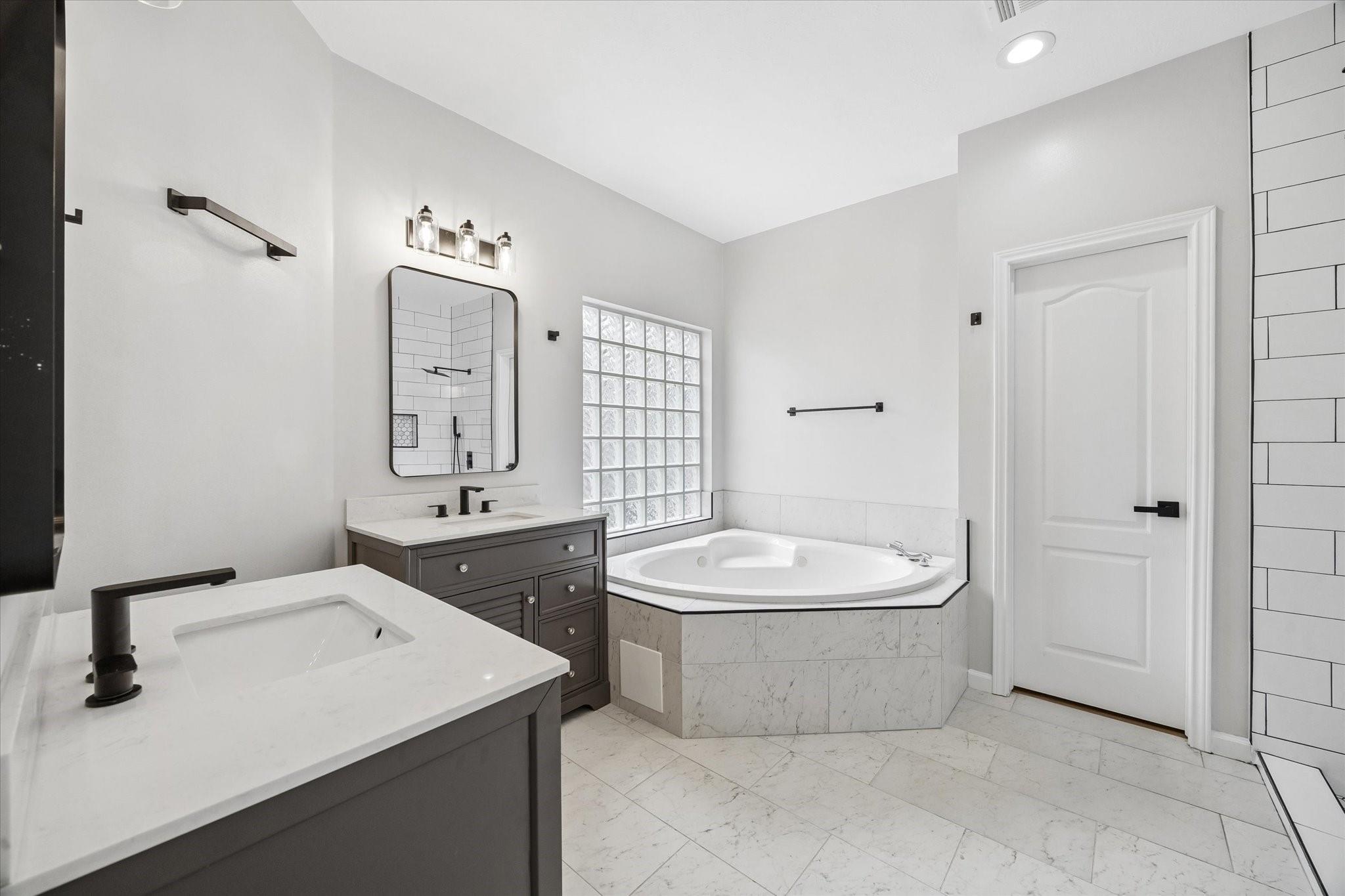 18042 Somerset Knolls