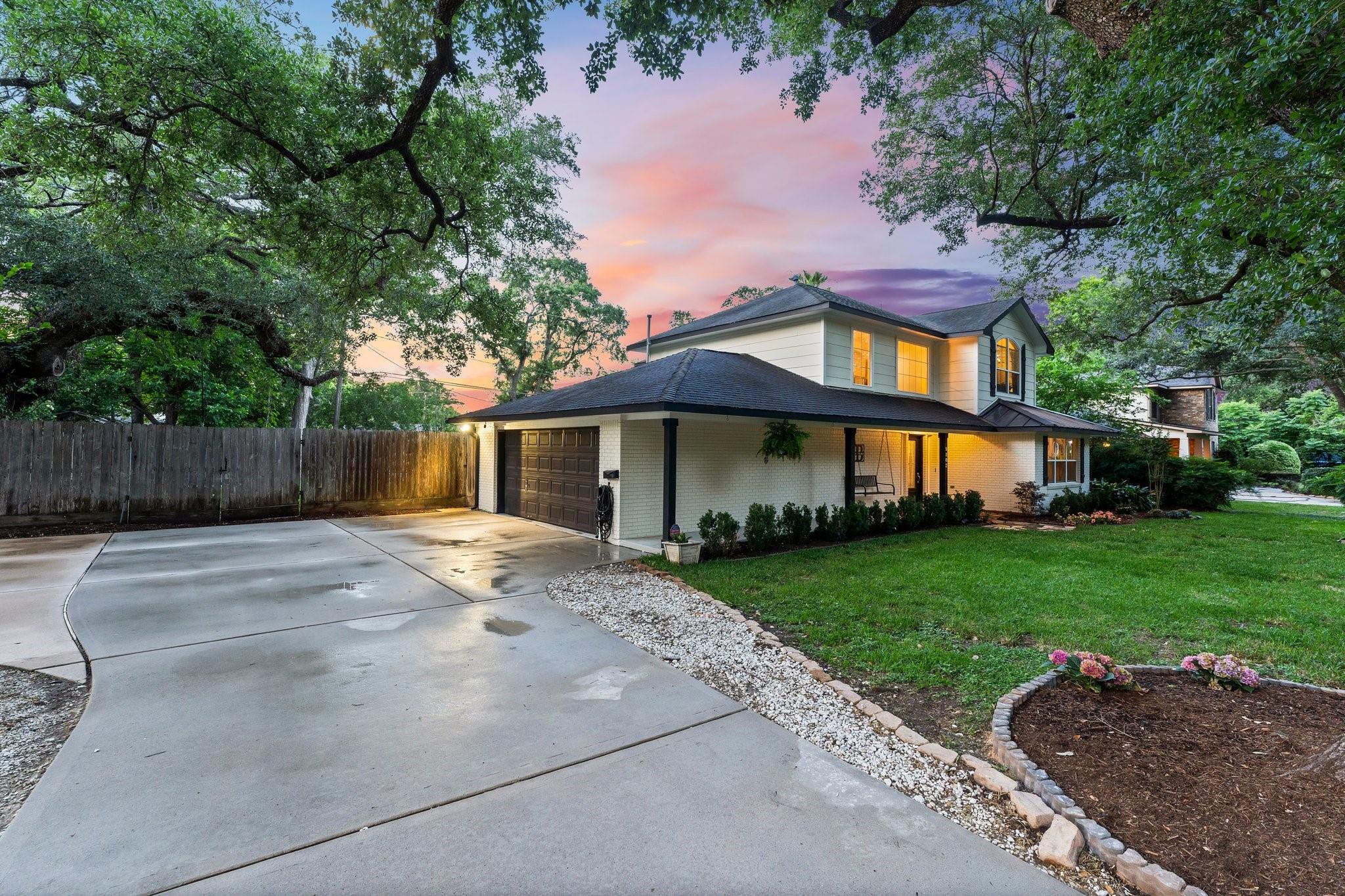 9382 Livernois Road