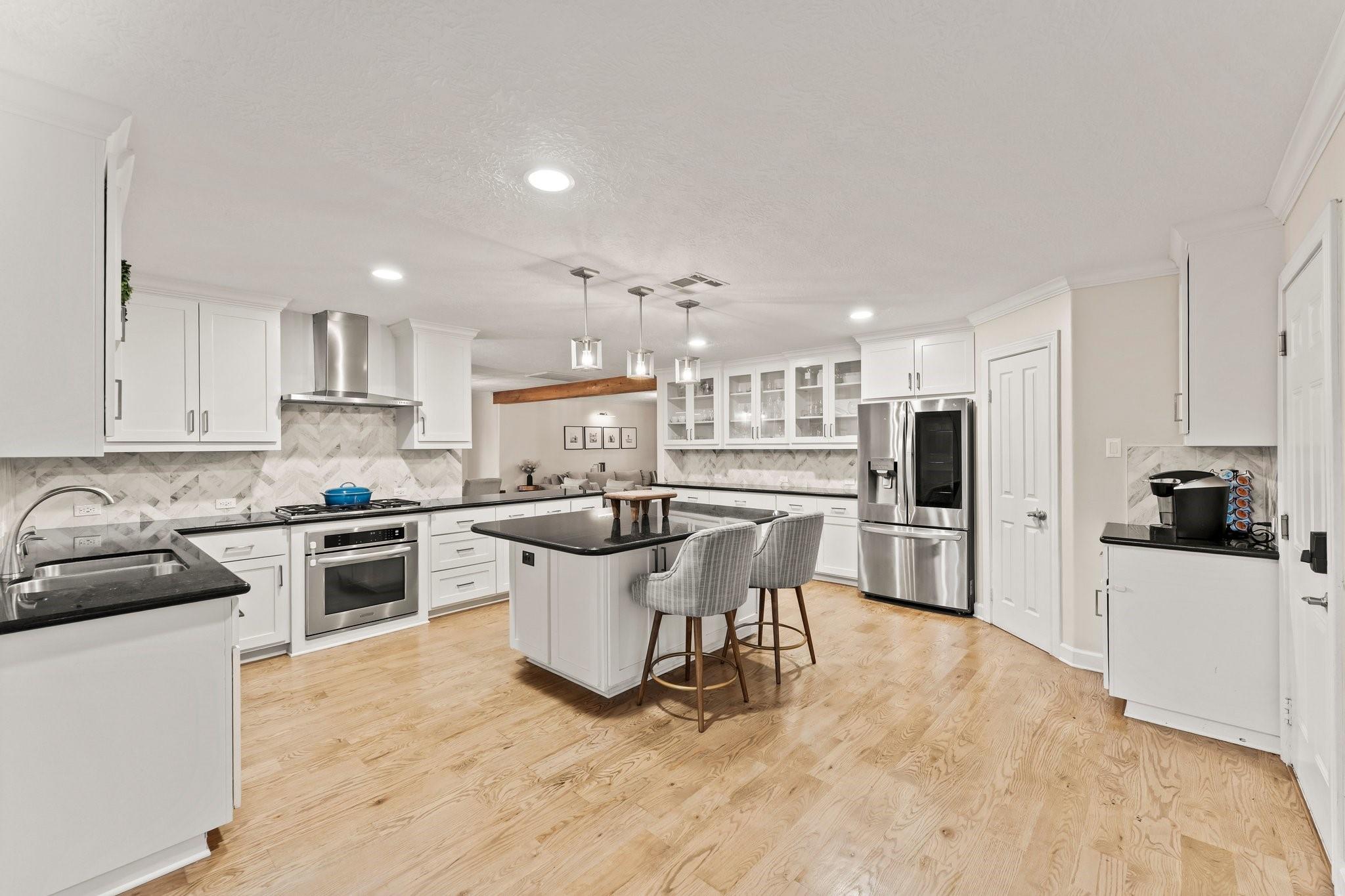 9382 Livernois Road