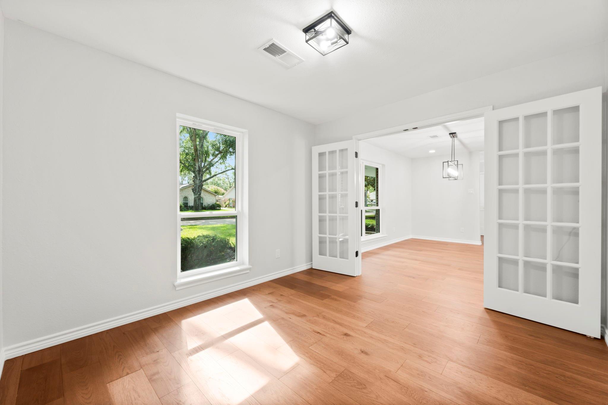 2535 Southwick Street