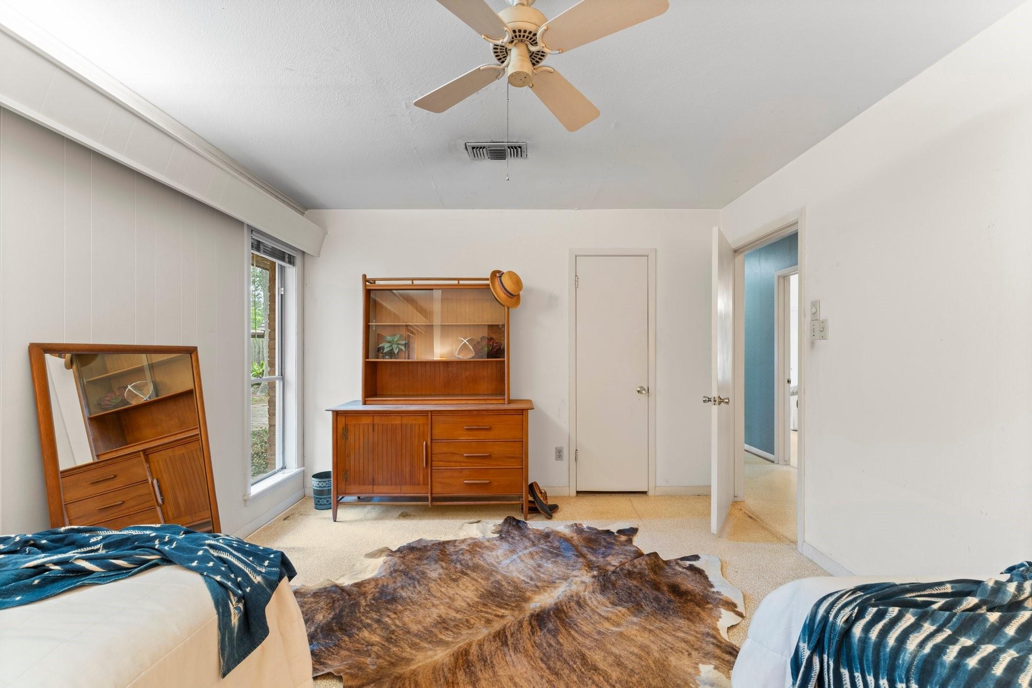 9809 Neuens Road