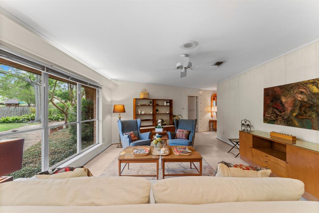 9809 Neuens Road