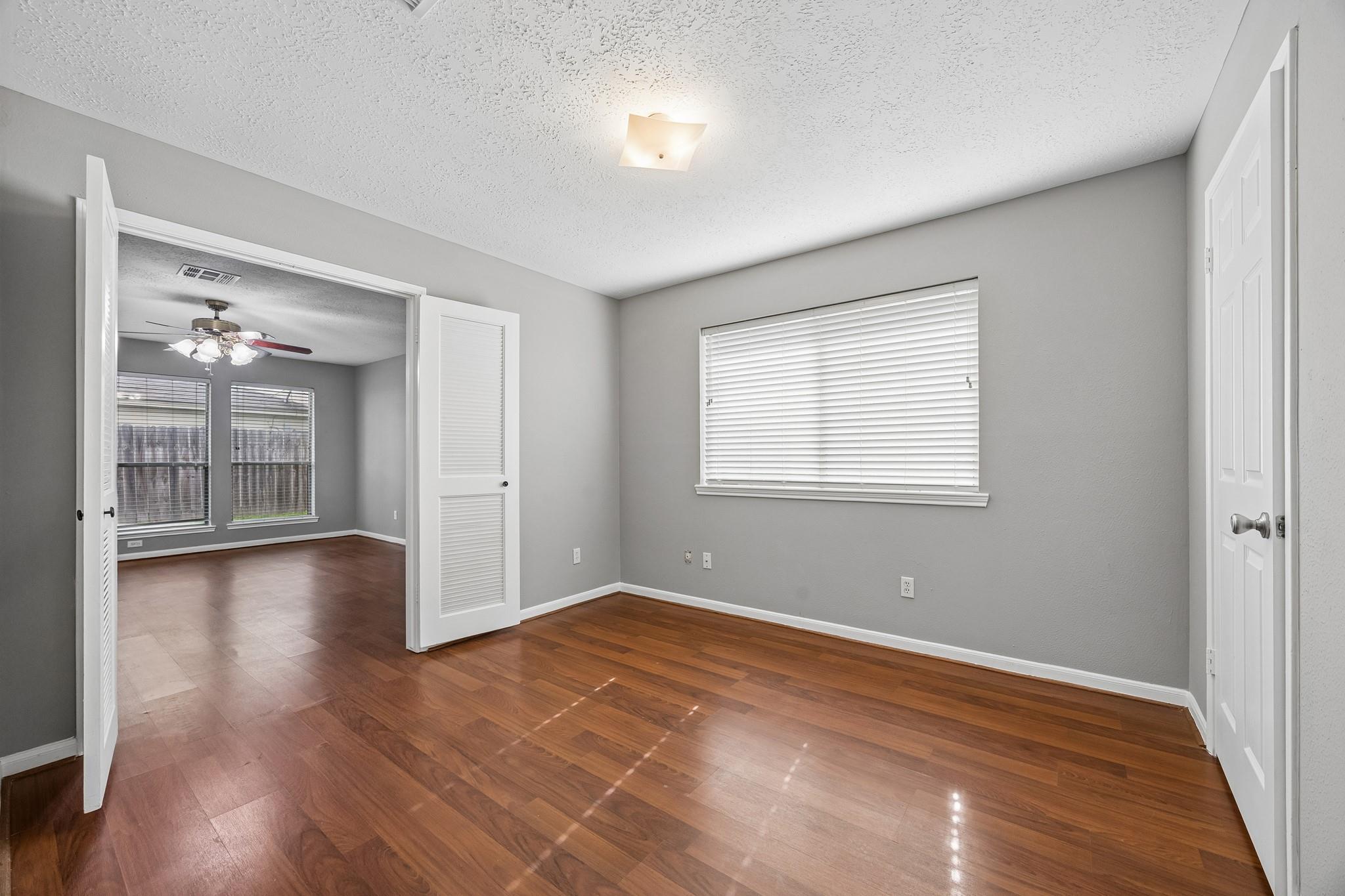 15330 Glenwood Park Drive