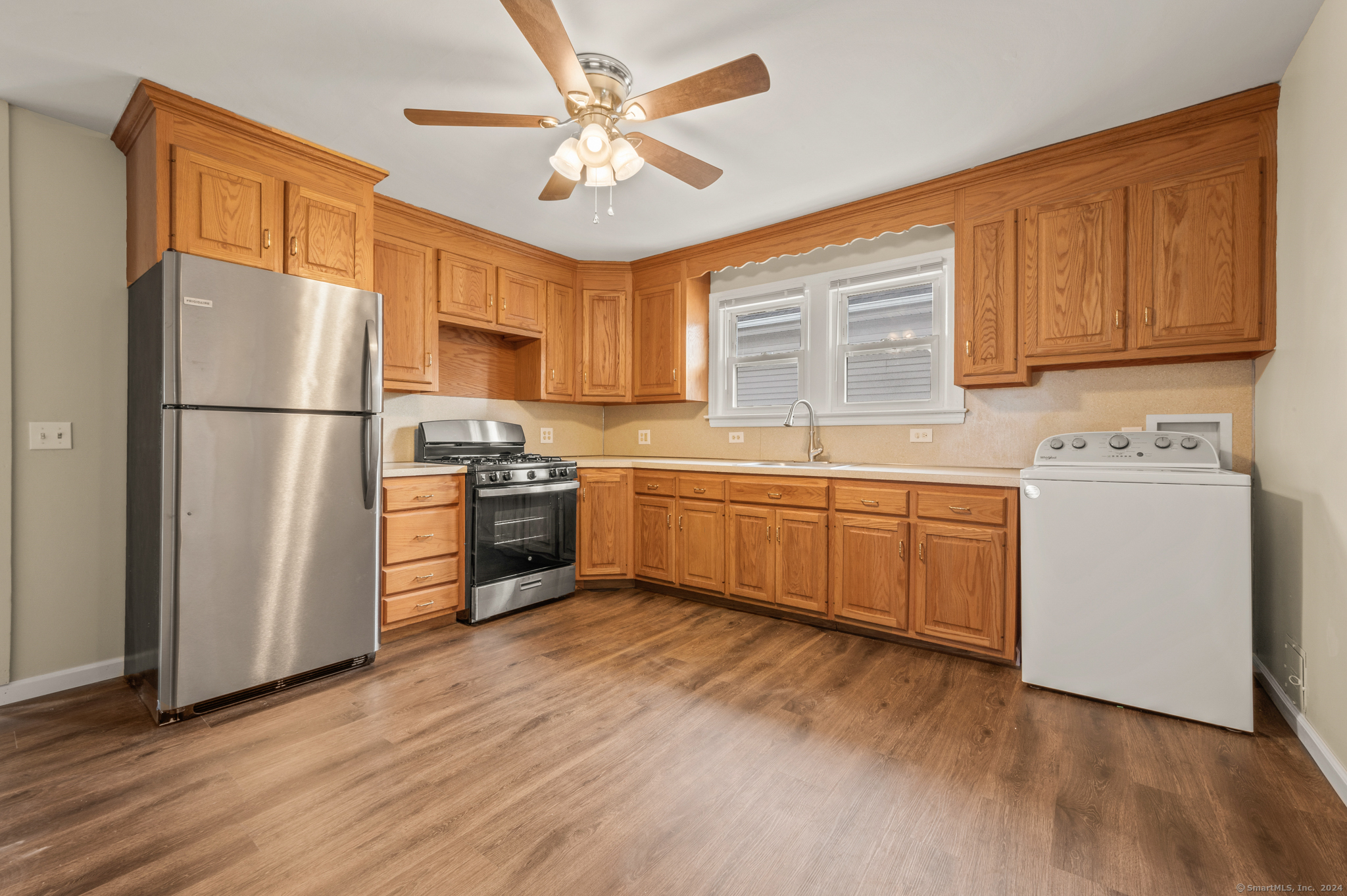 561 High Street 2nd Floor