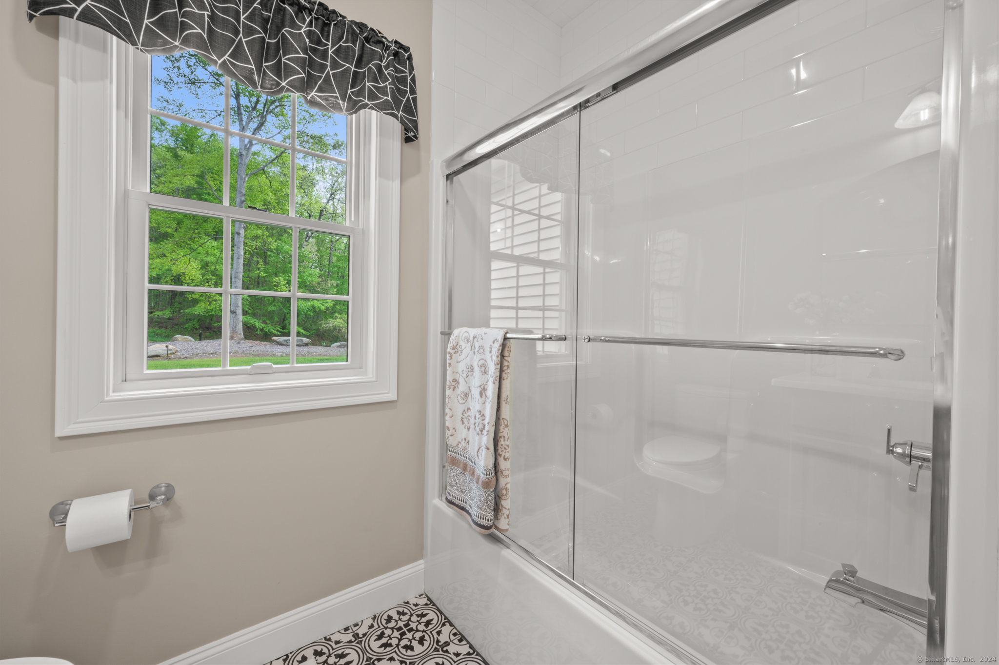 14 Mountain Laurel Way