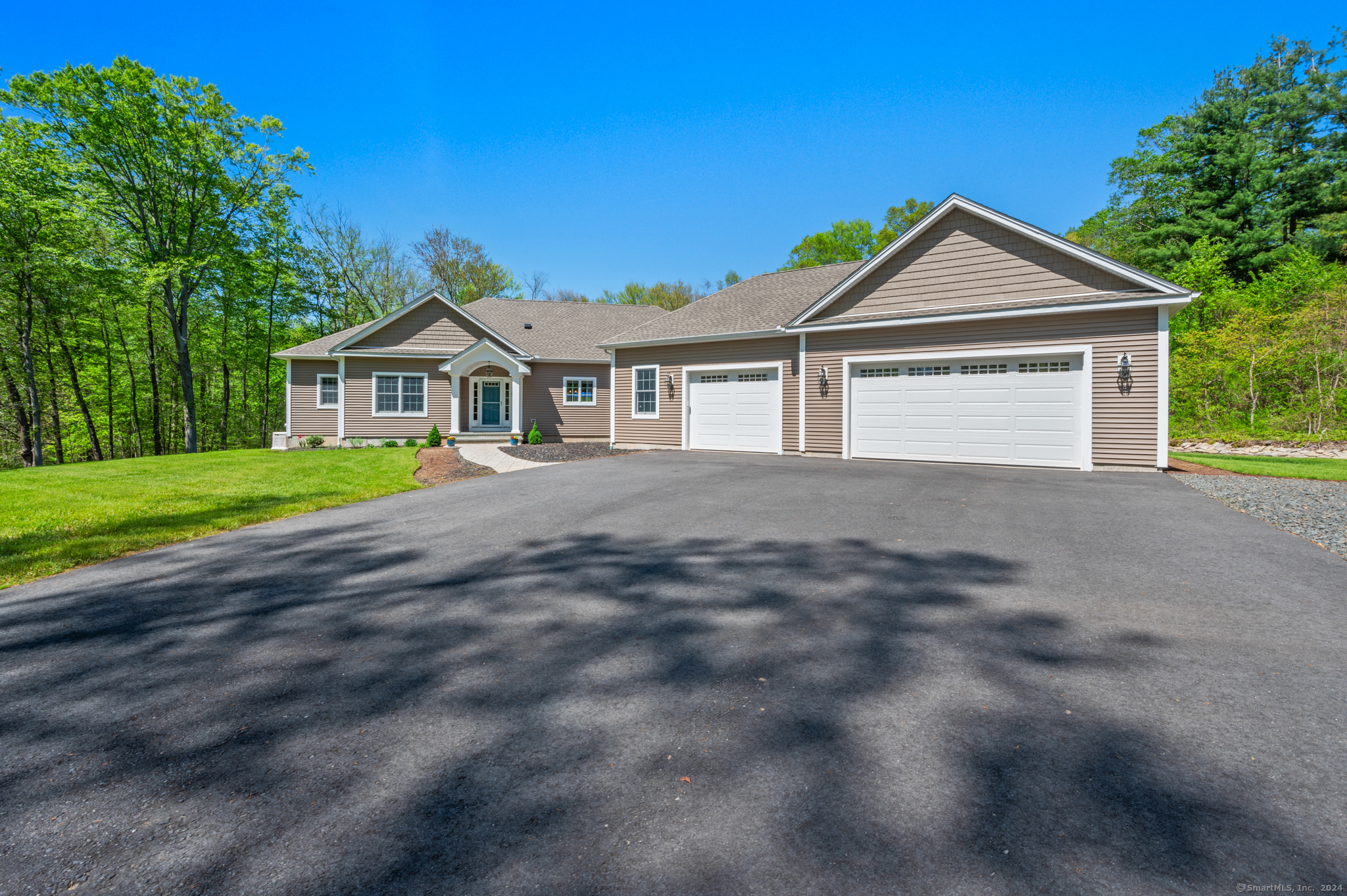 14 Mountain Laurel Way