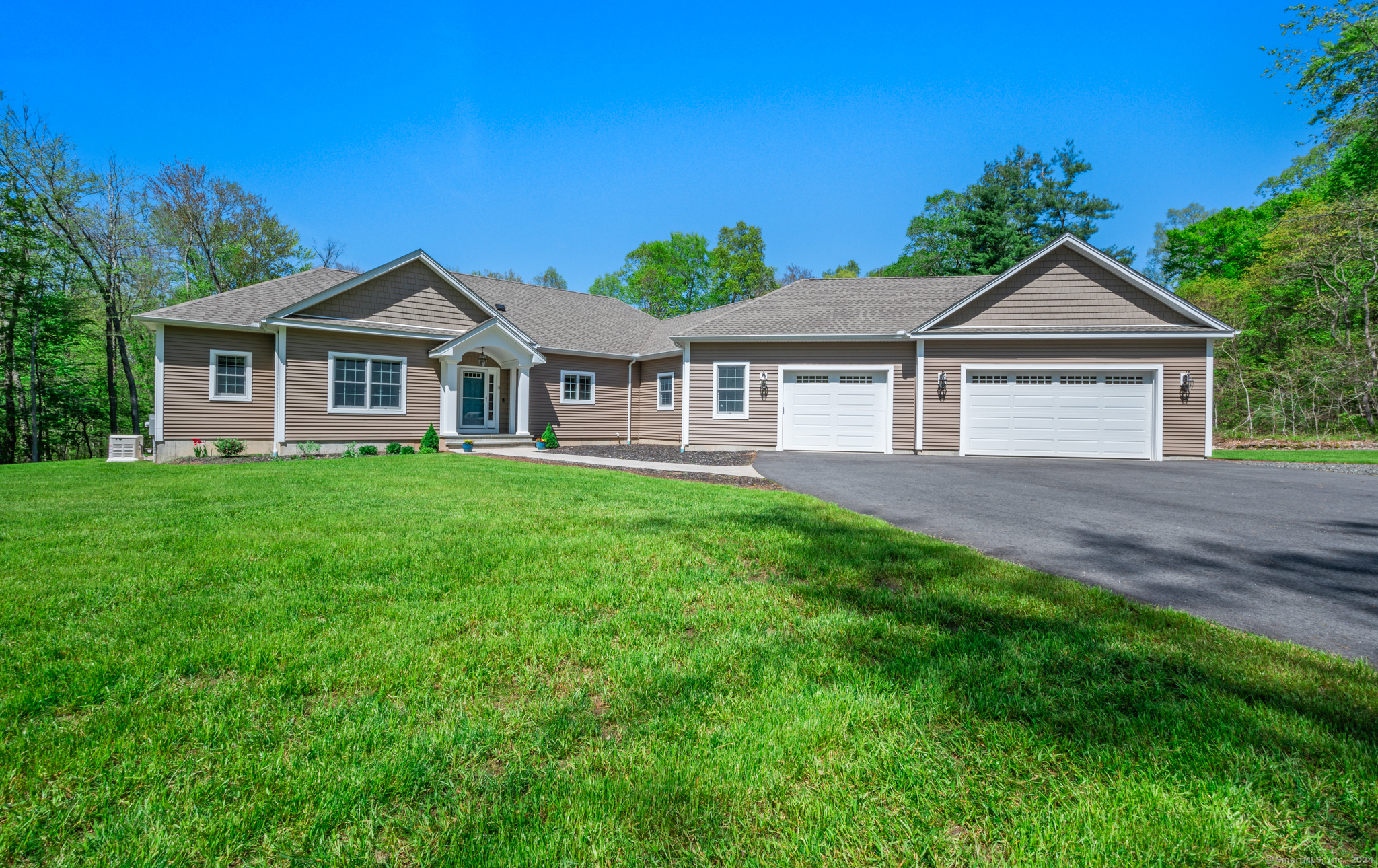 14 Mountain Laurel Way