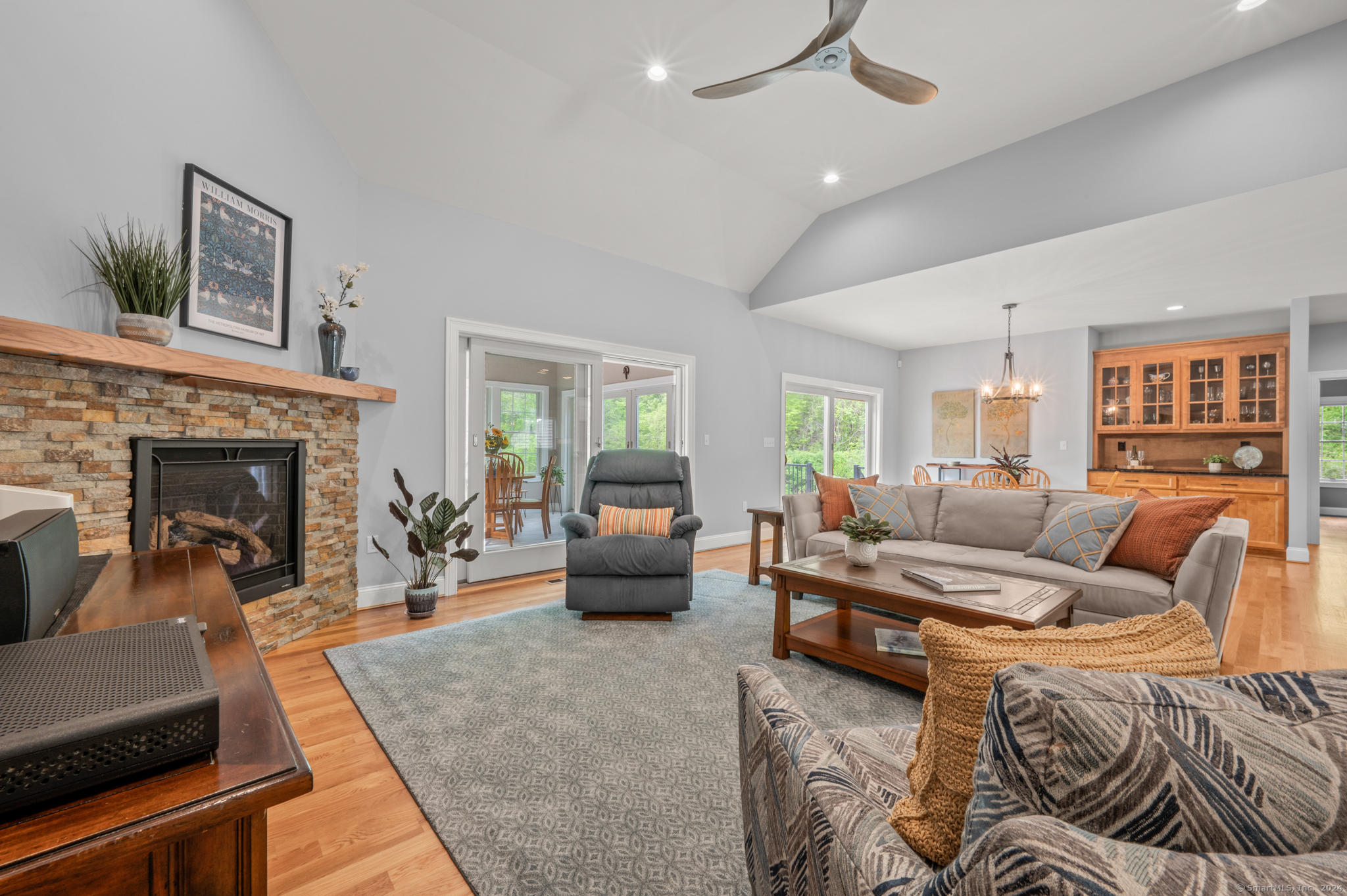 14 Mountain Laurel Way