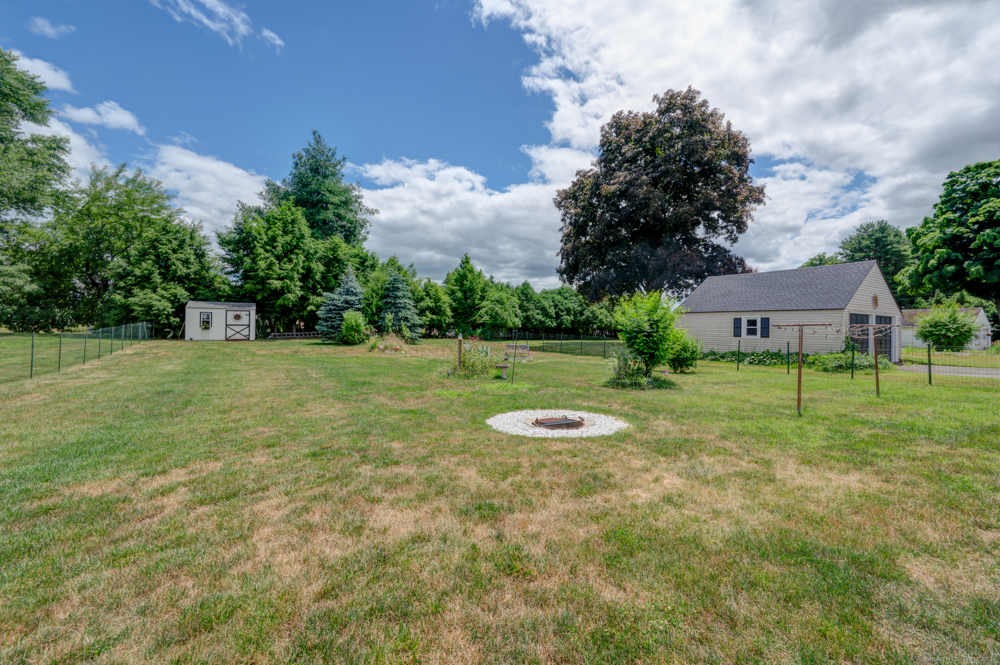 82 Knollwood Road