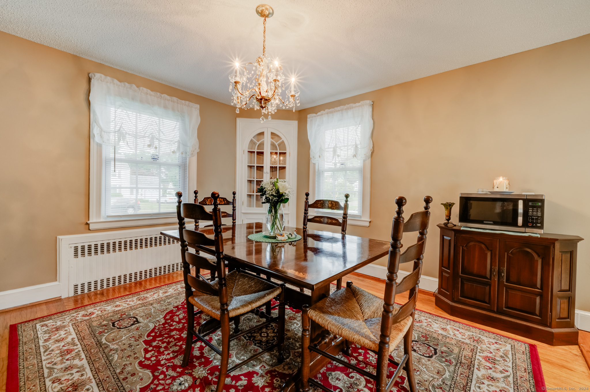 82 Knollwood Road