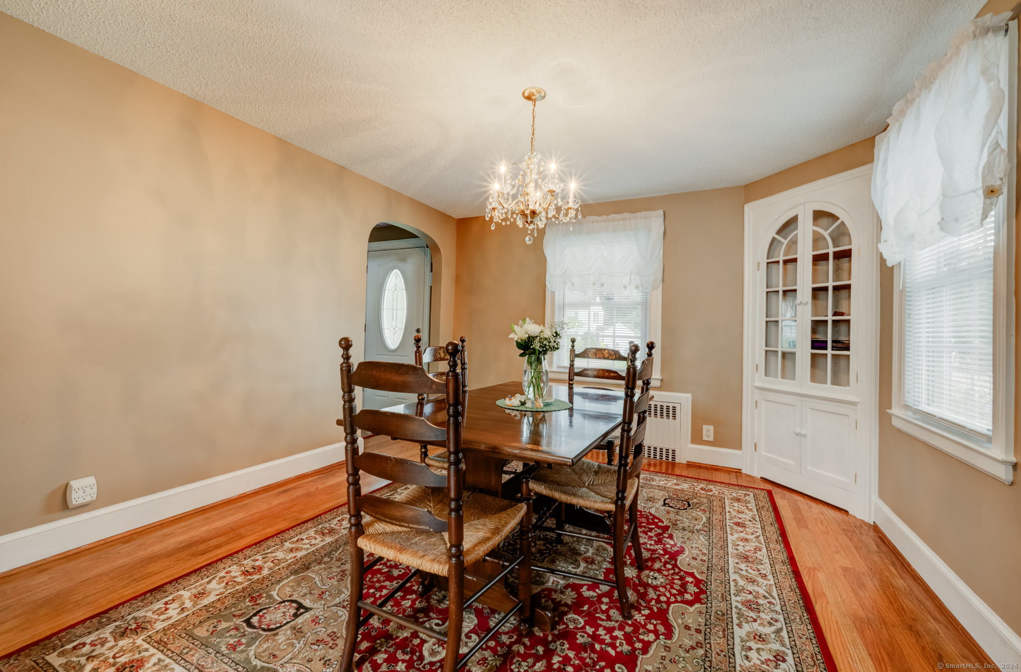 82 Knollwood Road