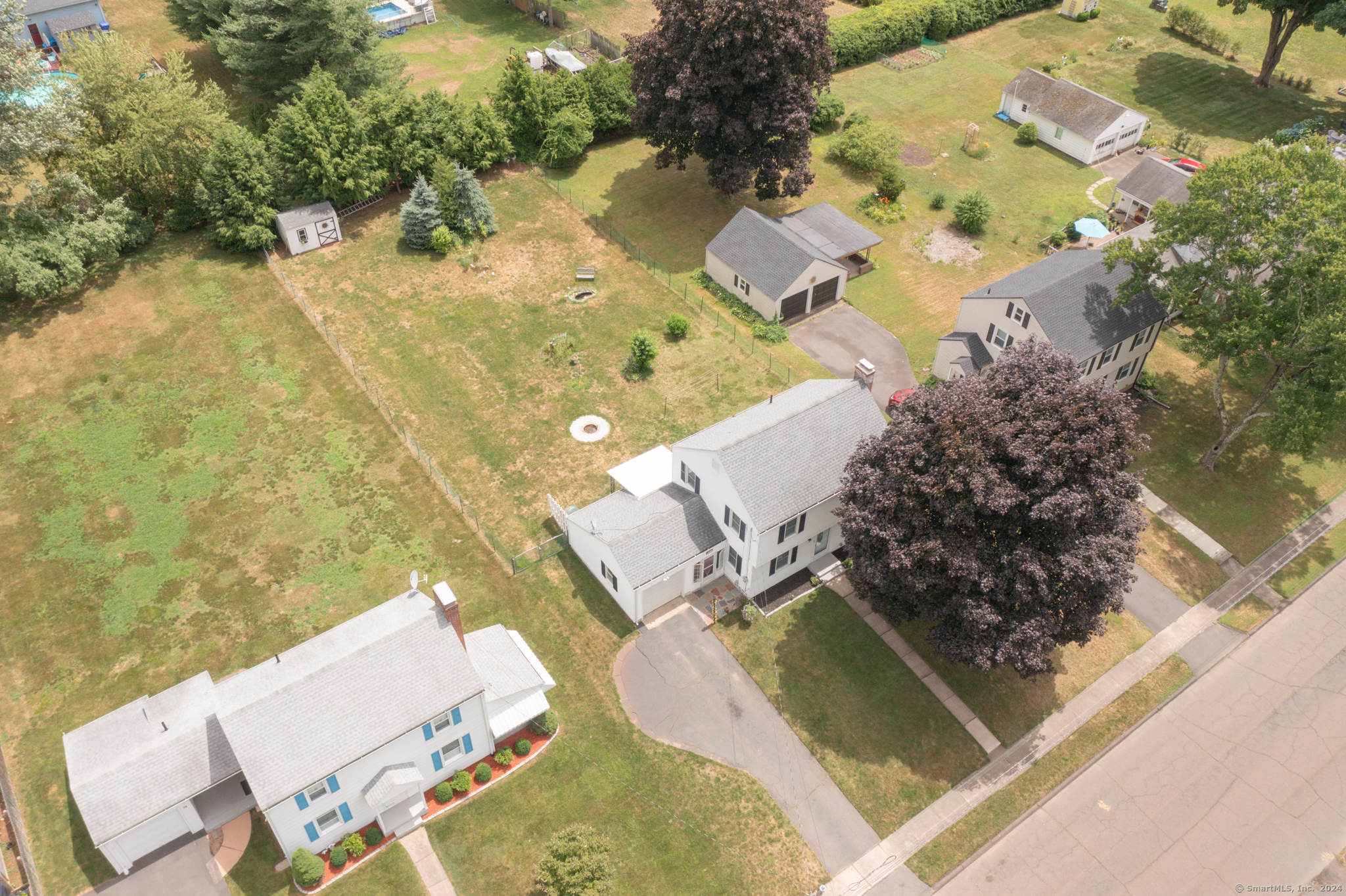 82 Knollwood Road