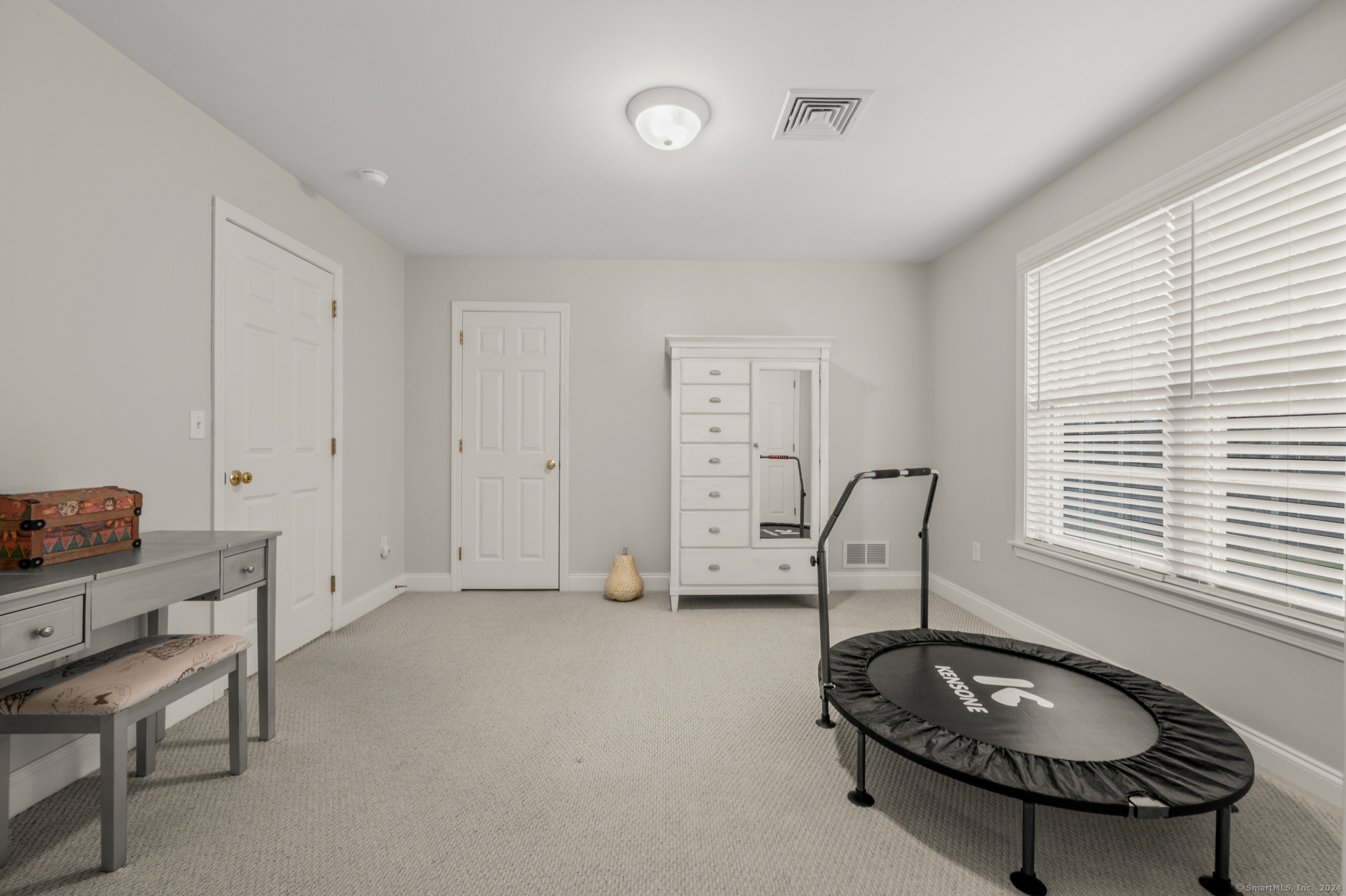 25 Comstock Trail