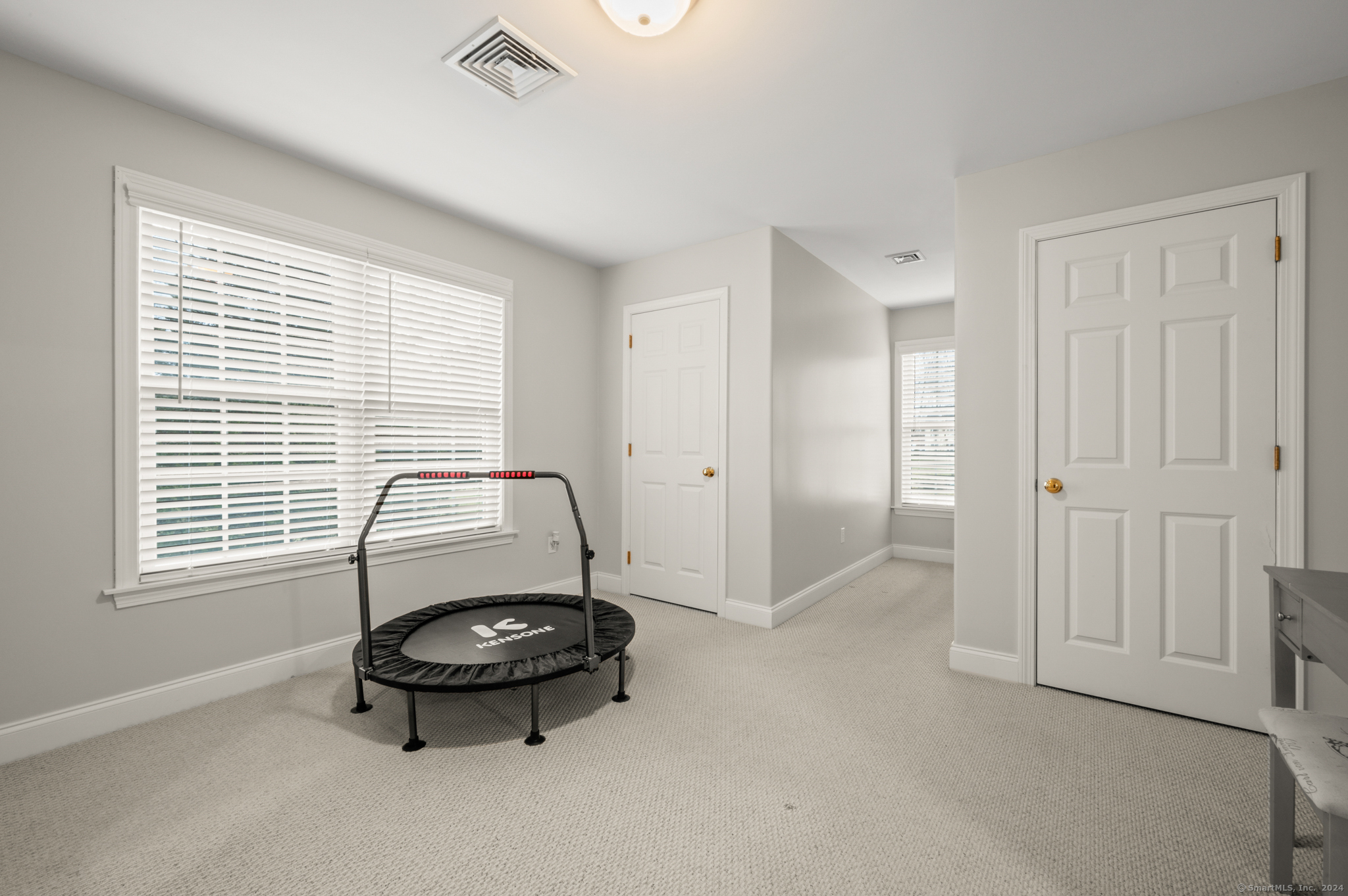25 Comstock Trail