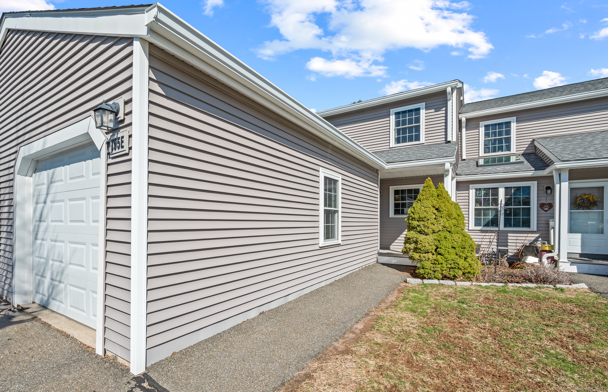 795 Long Hill Road APT E